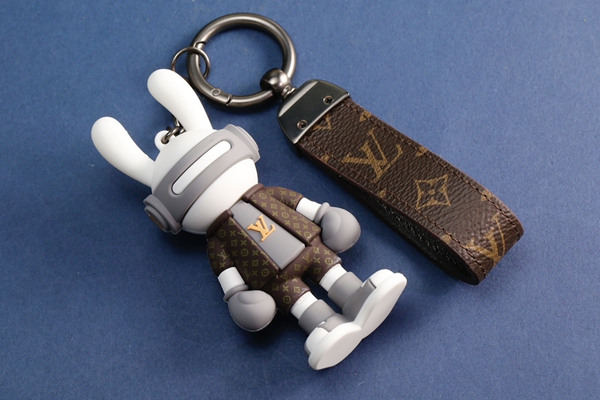 ブランドキーホルダー側面デザイン